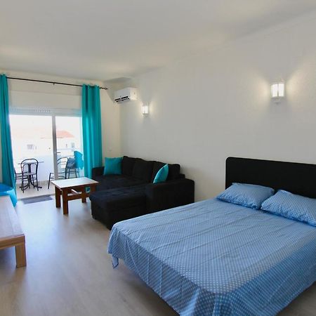 Appartamento Azzurro / Ocean View / 5 Min To Beach Albufeira Exterior foto